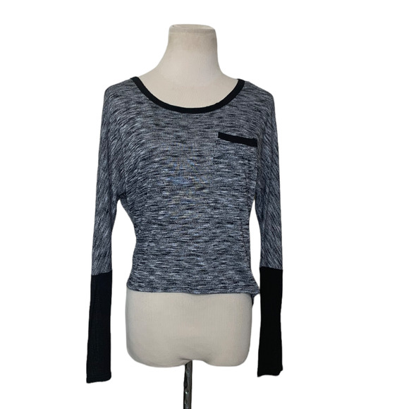 Noble U long sleeves crew neck black  top size Small - Picture 1 of 8